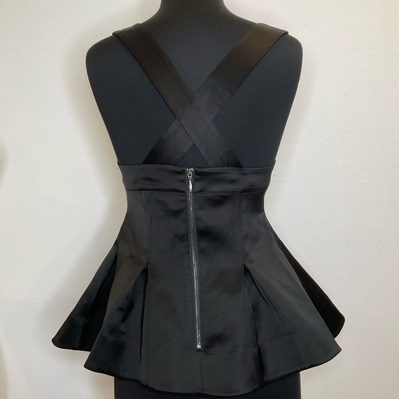 Reformation Rayne Satin Top Peplum Style  Square Neck in Black Size 6 - Picture 10 of 15